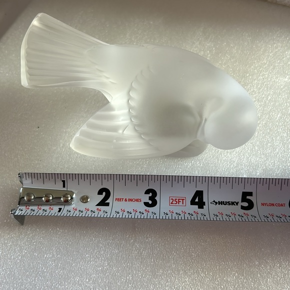 Lalique Frosted Crystal Sparrow - Picture 6 of 6